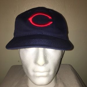 Cincinnati reds c letter strap back hat